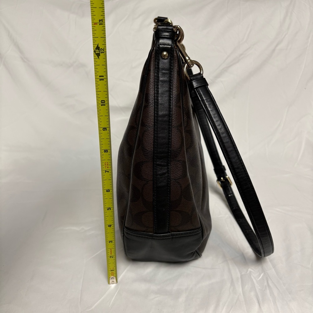 Coach Brown Hobo Bag - Picture 4 of 9